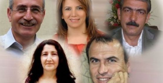 Savcı, 3 BDP'li vekile tahliye istedi