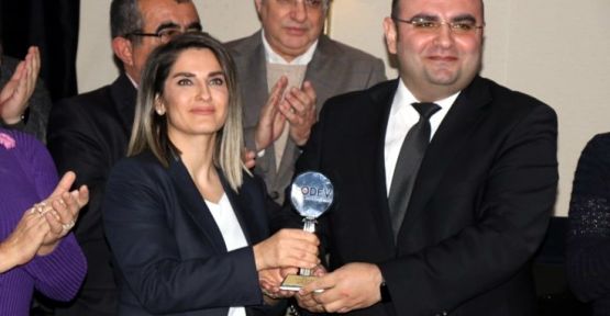 Selahattin Demirtaş'a 'İnsan Hakları Ödülü'