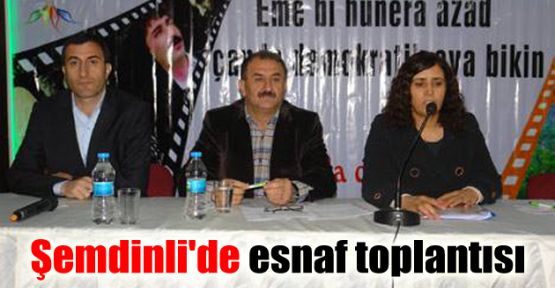 Şemdinli'de esnaf toplantısı