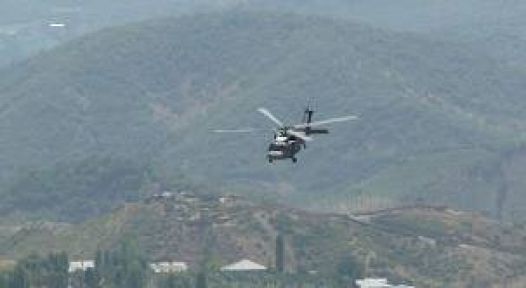 Şemdinli'de helikopter hareketliliği