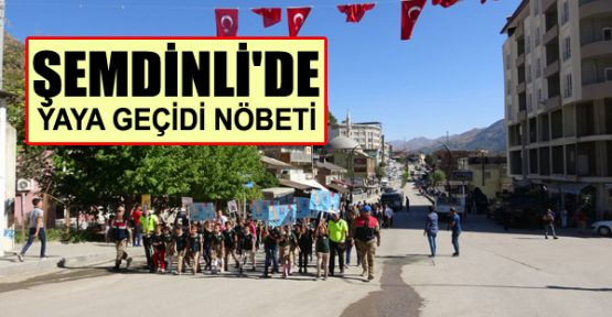 Şemdinli'de yaya geçidi nöbeti       