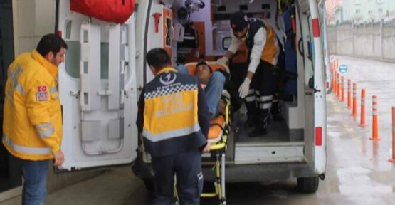 Siirt'te Minibüs uçuruma yuvarlandı