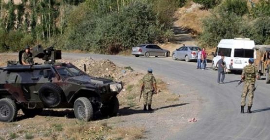 Siirt'te patlama: 5 köy korucusu yaralandı