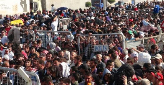 Suriye'ye geçenlerin sayısı 40 bini buldu