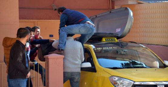 Taksi üzerinde cenaze nakli
