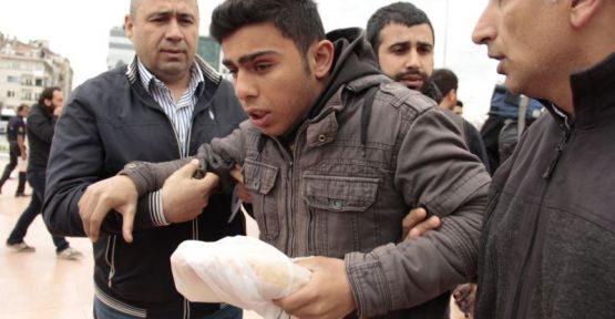 Taksim'de Berkin Elvan gözaltısı