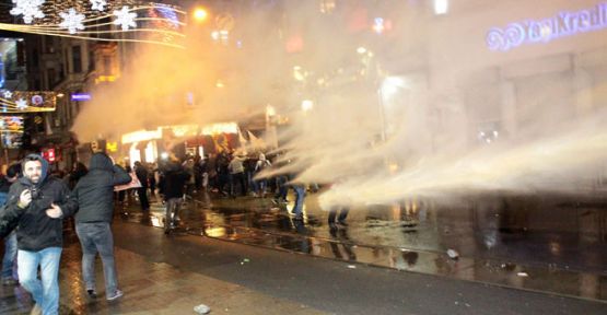 Taksim'de müdahale 34 gözaltı
