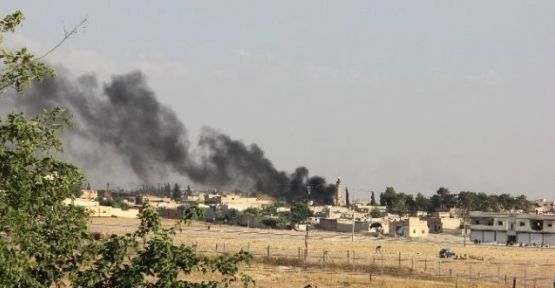 Tel Abyad'da eş zamanlı patlamalar
