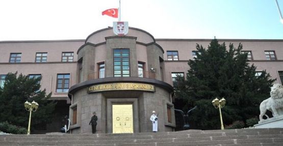 'TSK'de 90 bin FETÖ'cü asker var'