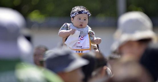 Türkiye'de doğum hızı kritik eşiğin altına düştü