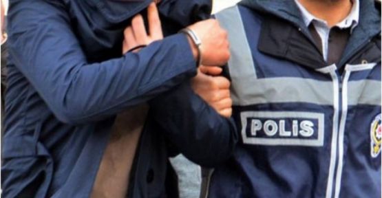 Uşak'ta 12 polise gözaltı