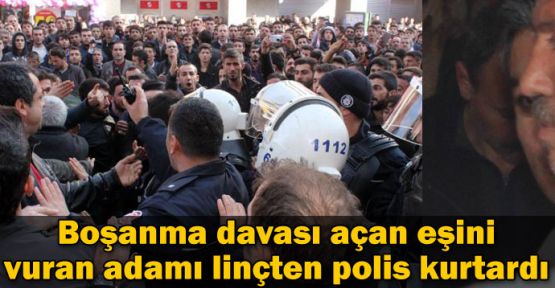 Van'da sokak ortasında eşini vuran adama linç girişimi
