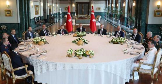 YAŞ'ta terfiler görüşüldü