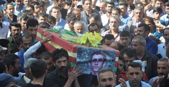 YPG savaşçısı Akdoğan Yüksekova’da toprağa verildi