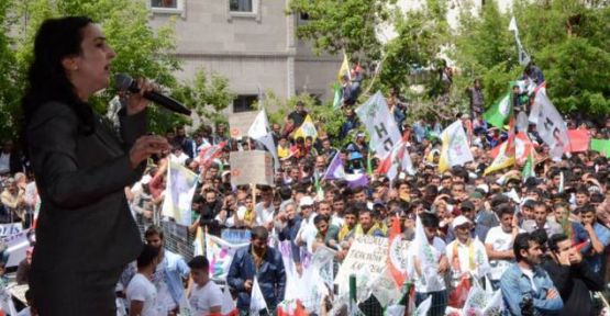 Yüksekdağ: Halk sırtını Erdoğan'a, yüzünü HDP'ye döndü
