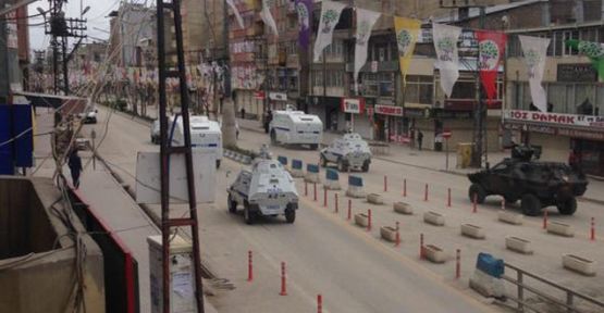 Yüksekova’da açılış öncesi polis saldırısı