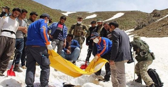 Yüksekova'da çığ altında kalan vatandaşın cesedi 4 ay sonra çıkarıldı