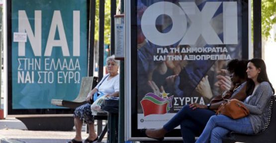 Yunanistan referandum için sandık başında