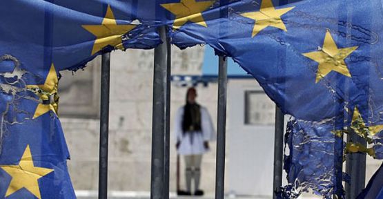 Yunanistan temerrüde düştü