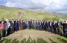 Fatih Erbakan Hakkari'nin Derecik ilçesini ziyaret etti