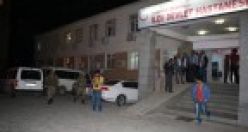 Şemdinli'de askeri araç kaza yaptı: 1 Ölü, 10 Yara