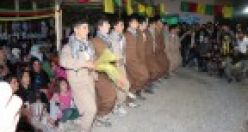 Şemdinli'de kurulan 'Çözüm Çadırı'nda müzik şöleni