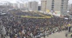 Yüksekova'da Coşkulu Newroz