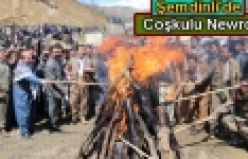 Şemdinli'de Coşkulu Newroz Kutaması