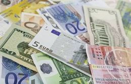 Dolar ve euro haftaya yükselişle başladı