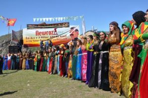Çukurca'da Newroz Coşkusu