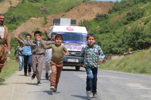 HDP'li Selma Irmak Şemdinli Tekeli Köyünde