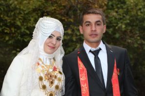 Yüce Ailesinin Mutlu Günü