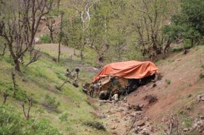 Şemdinli'de askeri araç kaza yaptı: 3 Ölü