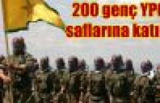 200 genç YPG saflarına katıldı
