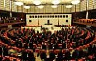 2019'a uyum paketi: Ana muhalefet partisi ifadesi...