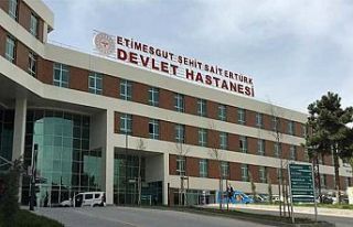 Ankara'da bir sağlık çalışanı daha koronadan...
