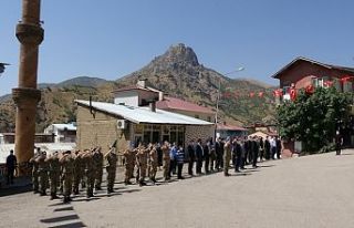 Şemdinli'de Gaziler Günü törenle kutlandı