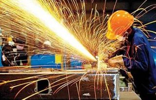TÜİK: Sanayi üretimi yüzde 4,4 arttı