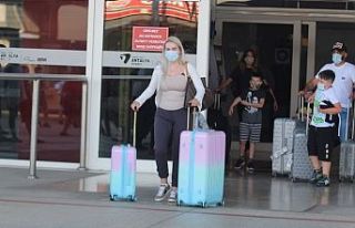 Almanya, Türkiye'ye seyahat uyarısını kısmen...