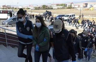 Kars Belediye Eşbaşkanı Şevin Alaca tutuklandı