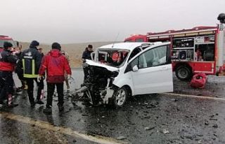 Van - Hakkari yolunda kaza: 3 kişi yaşamını yitirdi,...
