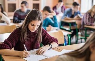 MEB, liselerde yüz yüze sınav takvimini güncelledi