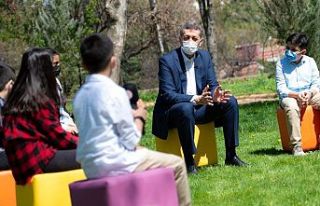 Bakan Selçuk'tan EBA açıklaması: Bunlar hayatın...