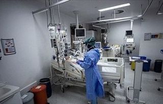 Covid-19 salgını: 5 bin 261 yeni vaka, 37 vefat