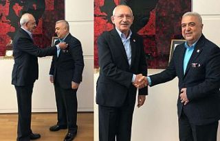 Eski AK Parti milletvekili Rüstem Zeydan CHP'ye...