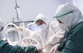 Covid-19 salgını: 22 bin 699 yeni vaka, 108 ölüm