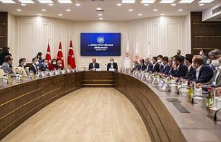 Memur maaşına 2022 için yüzde 5+7 zam