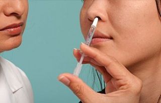 Japon üniversitesi burun spreyi şeklinde korona...