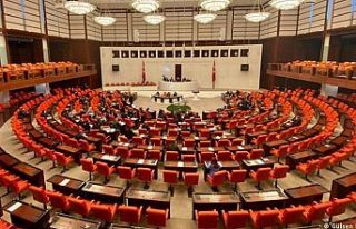 HDP'li 11 milletvekiline ait 13 fezleke Meclis'te