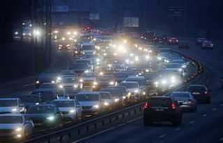 Kiev'den son görüntüler: Halk kenti terk ediyor